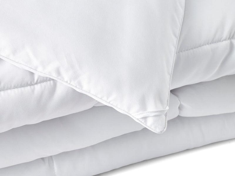 Goto® Down Alternative Comforter [Case of 4]