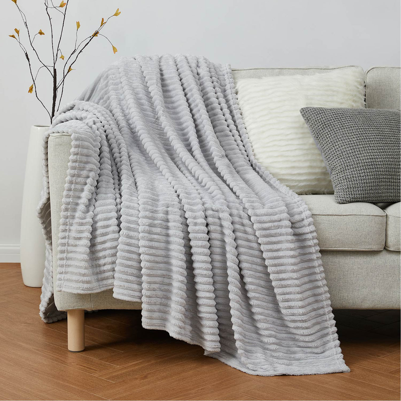 Goto™ Blankets, cut plush 