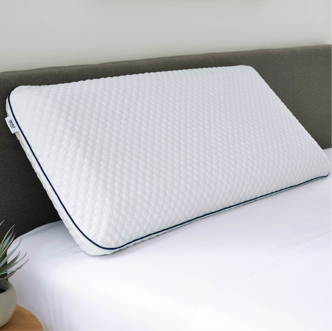 goto bedding pillows comfort gel memory foam
